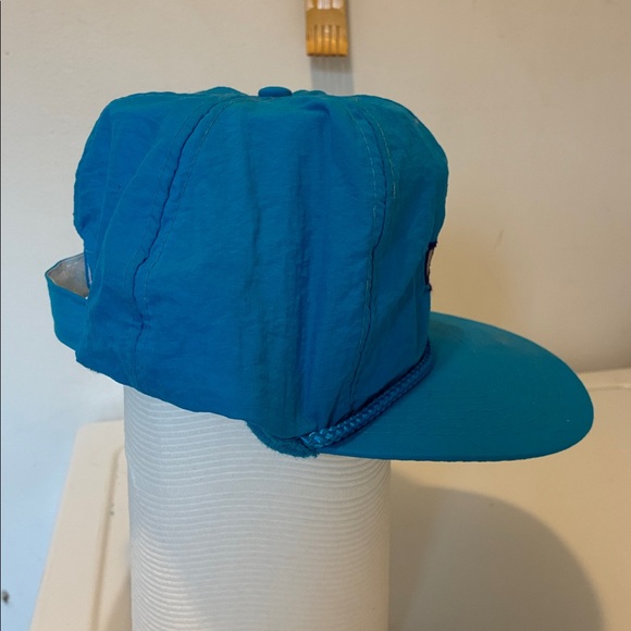 Blue Cap - Picture 2 of 8